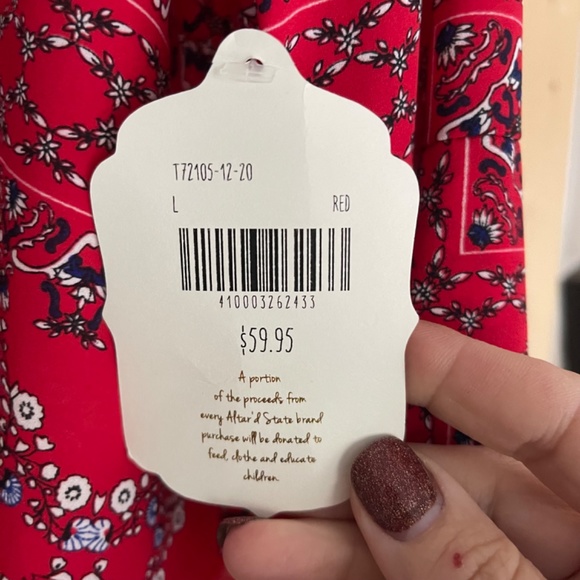 Altar’d State MacKenzie Crop Top with Bell Sleeves NWT Large - Picture 7 of 8